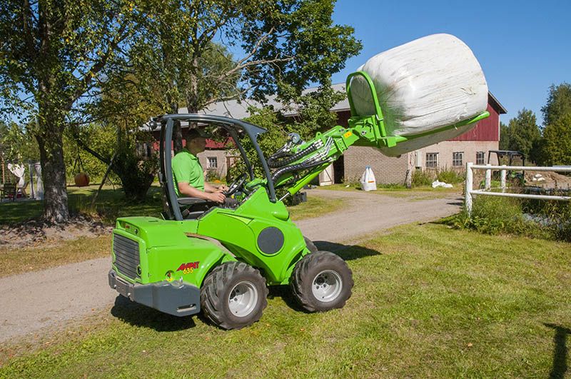 A36262 - Pic balles à largeur réglable - Avant Tecno - Poids : 83 kg - Largeur (min.) : 1035 mm pour balles enrubannées_1