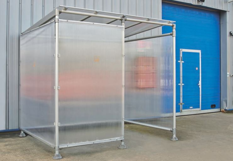 Abri fumeur ÈCO - simple, solide et économique avec structure en aluminium et panneaux polycarbonate anti-UV_1