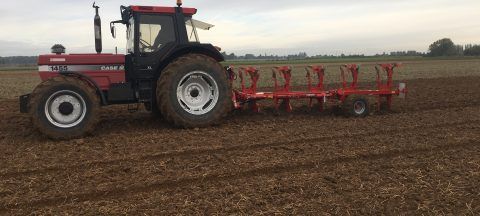 Charrue tc 75 - charrue agricole - mag demblon- poids boulon de cisaillement de 4 à 7 corps_1