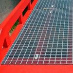 AUSBAU-DG (Type Warehouse-Land) - Rampe fixe d'accès à quai solide en acier - AV-EXIM_1