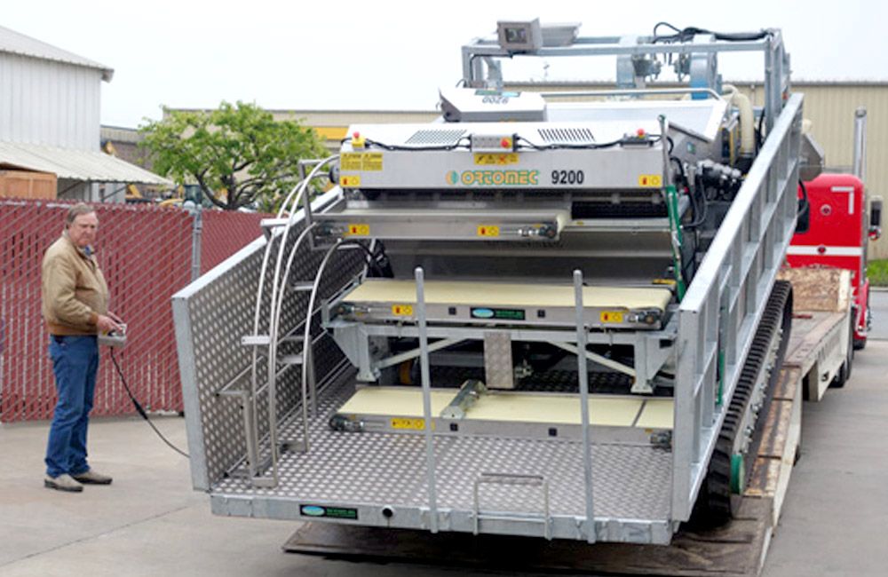 Récolteuse 9200 foglia - ortomec srl - puissance du moteur 74 cv - largeur de récolte 130 à 180 cm_1