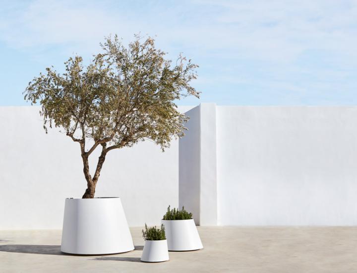 Pot de fleur dynamique - Ref : CONEESALBL_1