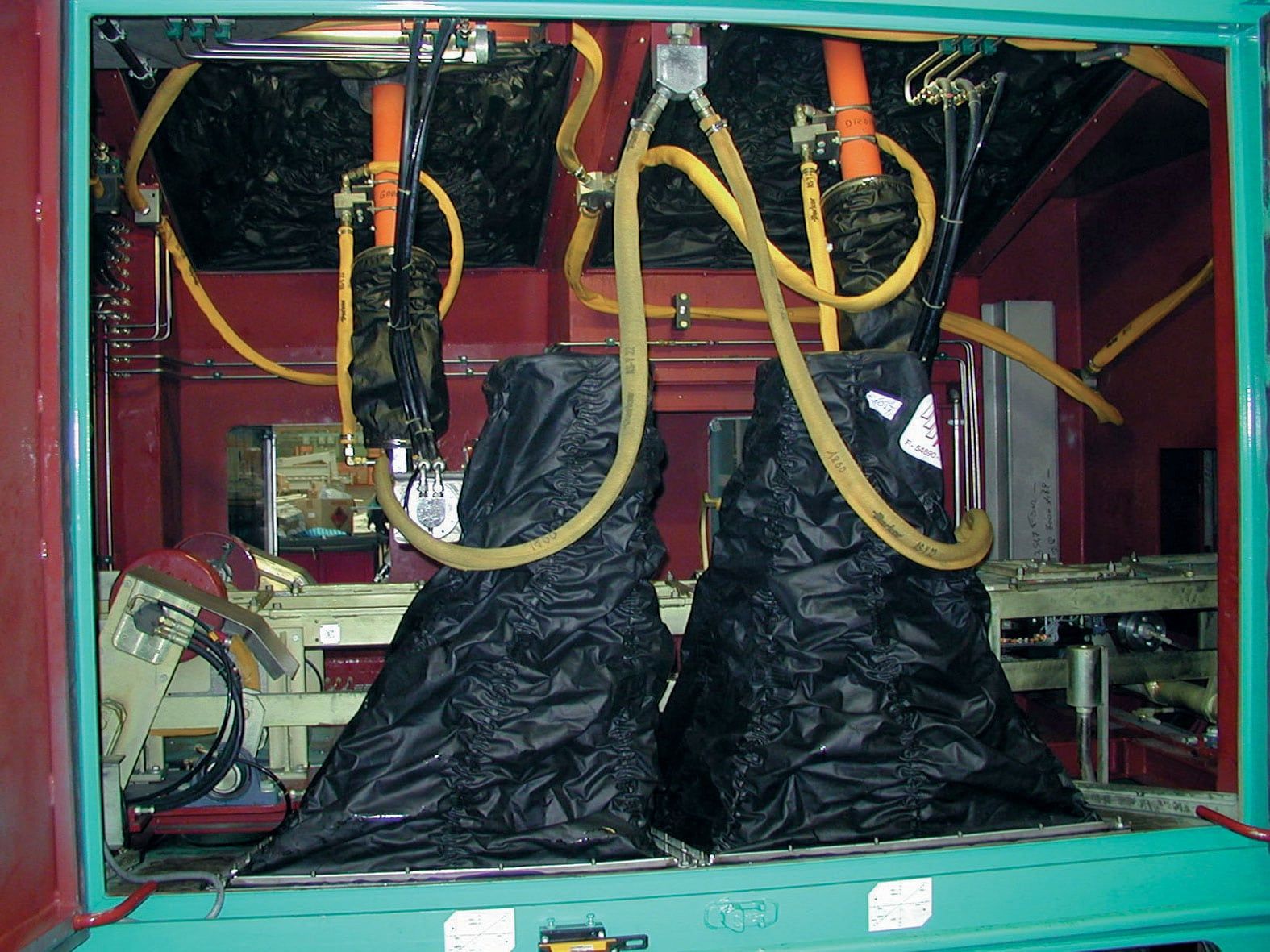 Torcal B+ - Protection pour robot industriel - ASP - Arceau combiné d'axe 1 pour applications de décapage exigeantes_1