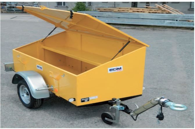 Remorque avec coffre de rangement en tôle épaisse 15/10eme