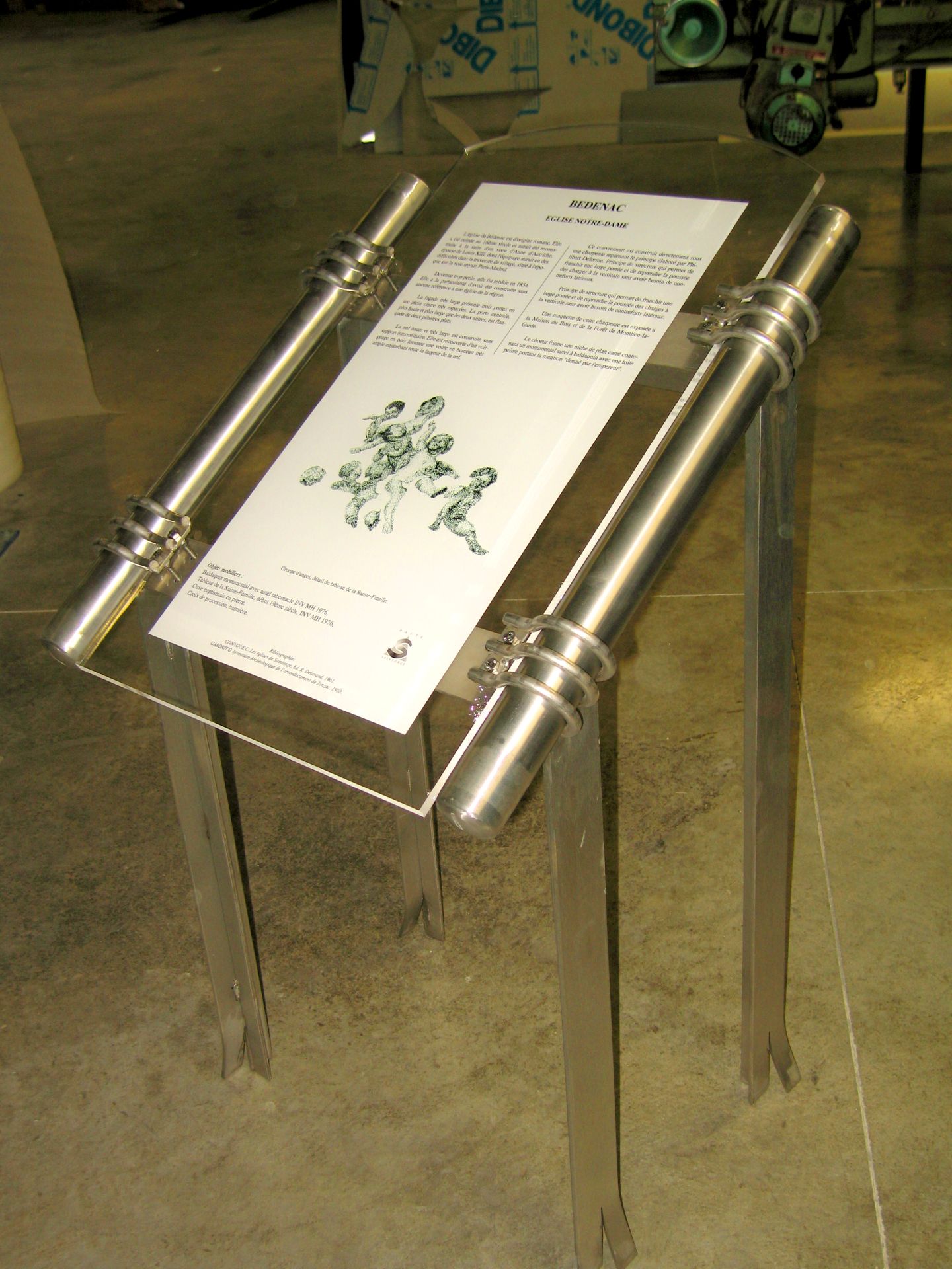 Mobilier urbain banc, potelet, cendrier, arceau vélo, idéal pour les communes_2