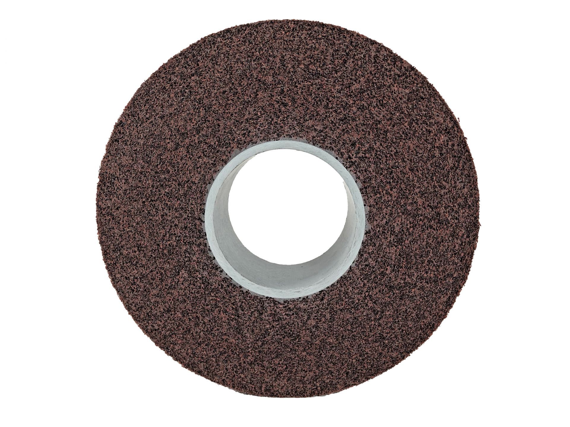 Outil abrasif pour polissage de tubes et profilés