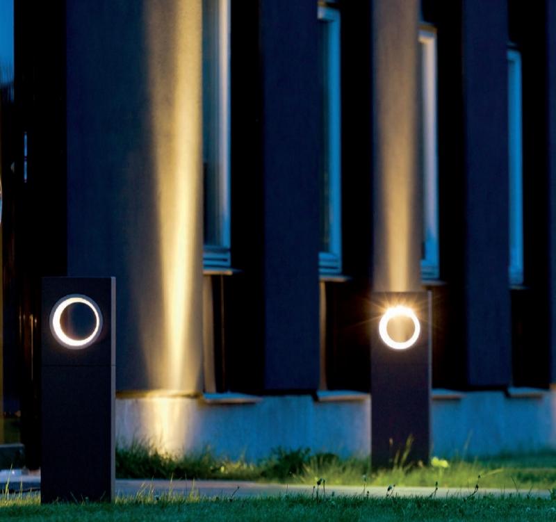 Borne lumineuse d'éclairage public moon / led / 9 - 18 w / en aluminium_0