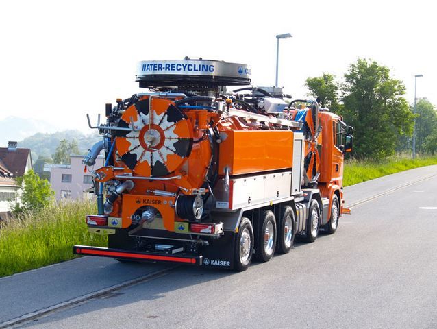 Camion aspirateur AquaStar WT - Kaiser - 1 600 à 6 200 m3/h - Multifonction avec traitement de l'eau claire_1