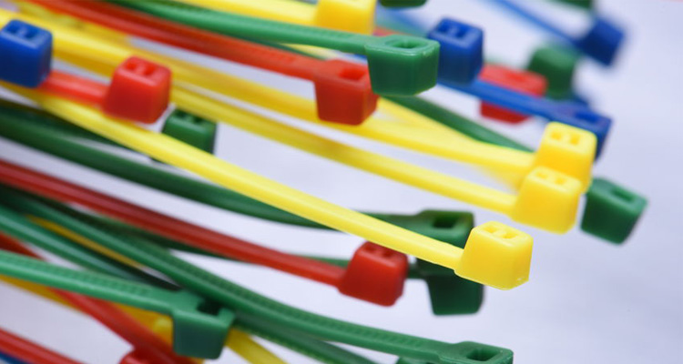 Bride en polyamide isolant - Liage de câbles et tubes - Precintia_1