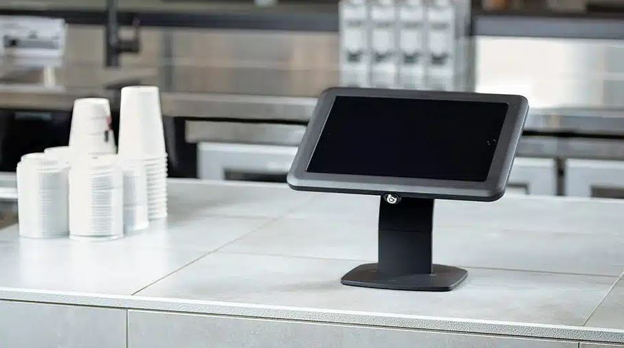 Caisse enregistreuse robuste ELITE avec 8 Go de RAM et SSD de 128 Go