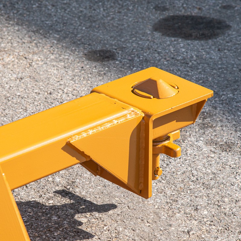 Berce porte container - Ambert Bennes - Conformité NF R 17-108, UPN 180/200, Twist Lock et rouleaux renforcés_1