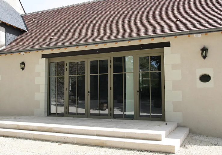 Baies vitrées et verrières sur-mesure - Menuiseries classiques aluminium - GRI Fabricant_1