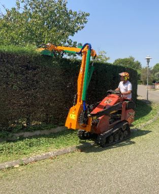 TAILLE HAIE HYDRAULIQUE COMETH+ 320_1