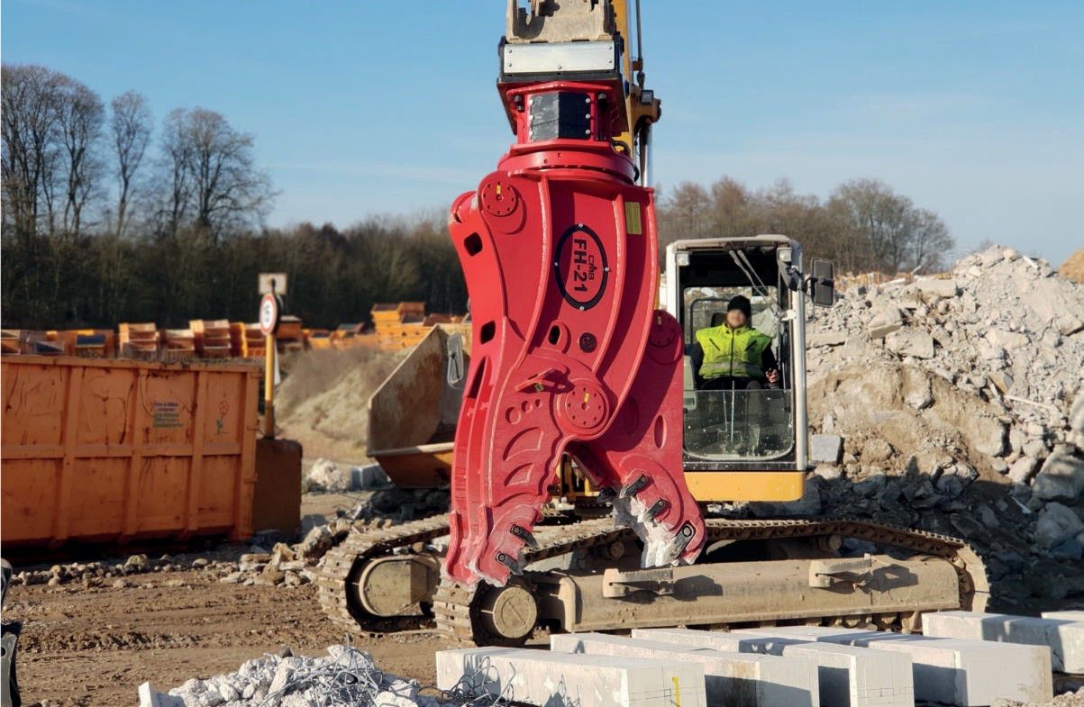 Broyeur béton rotatif CMB FH - Démolition et recyclage pour pelles de 6 à 110 t_1