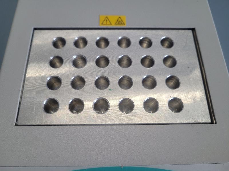 Bloc chauffant numérique Biotrace International_1