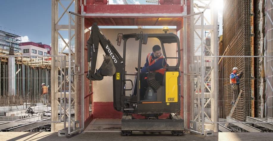 ECR18E PELLES COMPACTES VOLVO 1 700 KG / 12 KW_1