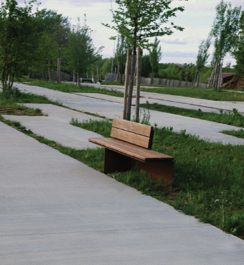 Banc public en bois Cyria - Modèle Monsieur par le designer Vincent Dupont-Rougier_1