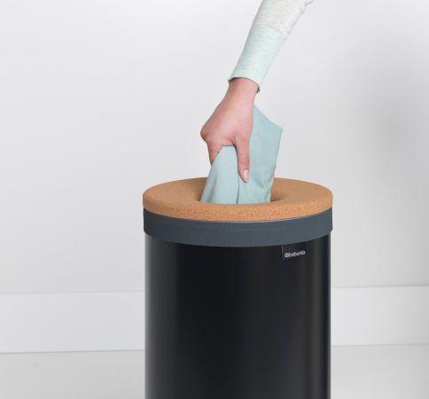 Corbeille à linge Brabantia -35 litres - Matt Black avec ouverture Quick-Drop et sac à linge en coton_1