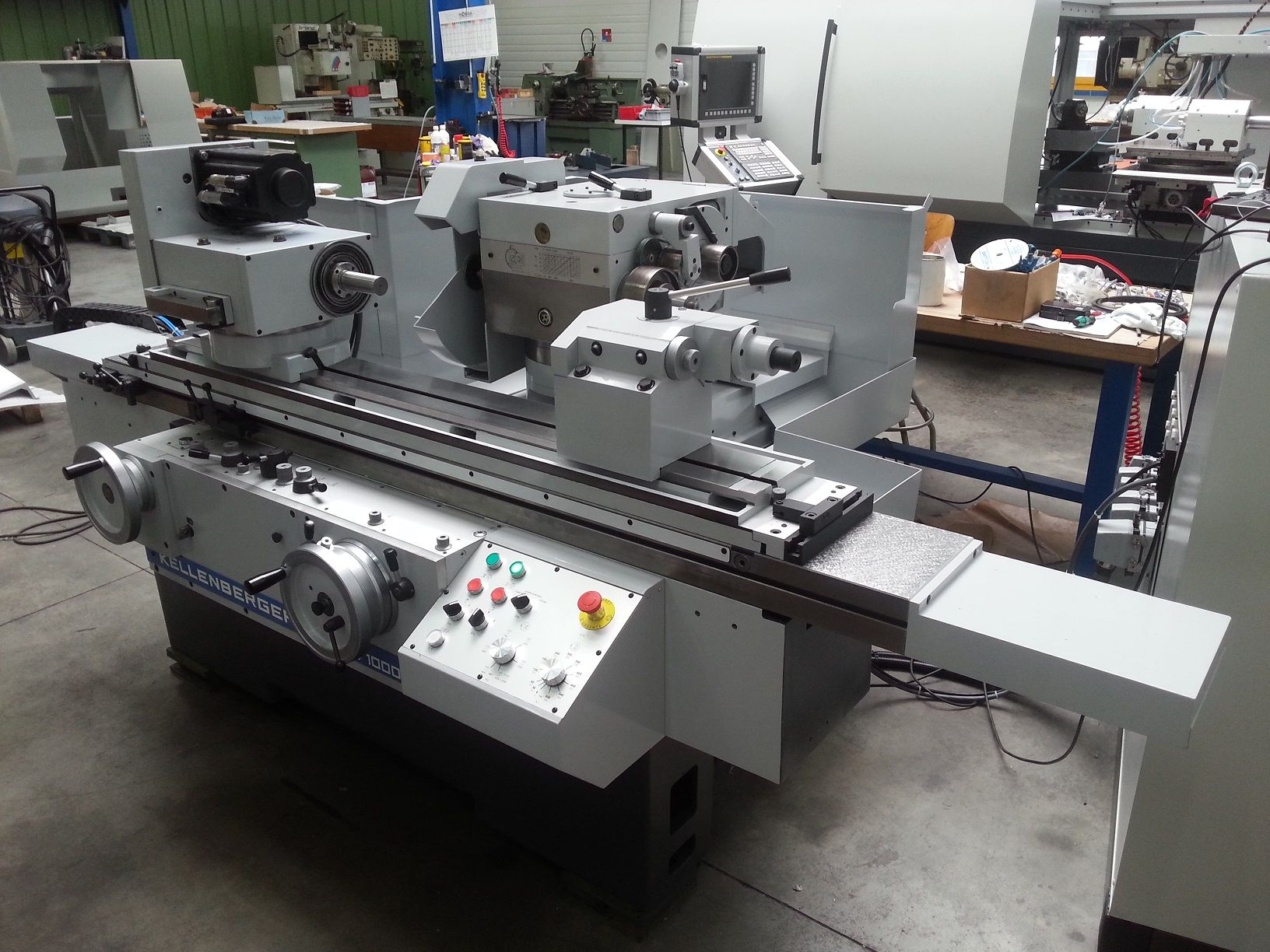 Rectifieuse cylindrique universelle 1000U - KELLENBERGER - Distance entre-pointes 1000 mm - Courses max 1305 mm_0