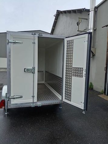 Remorque frigorifique positive simple essieu freinée 750 kg ou 1000 kg - ARTHUR 1_1