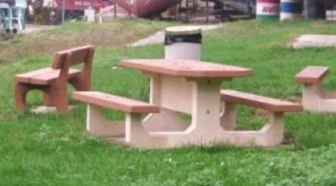 Table pique-nique ronde Bormes - 5 places en béton armé - Blanc Naturel - Capacité 8 personnes - Accès PMR_1
