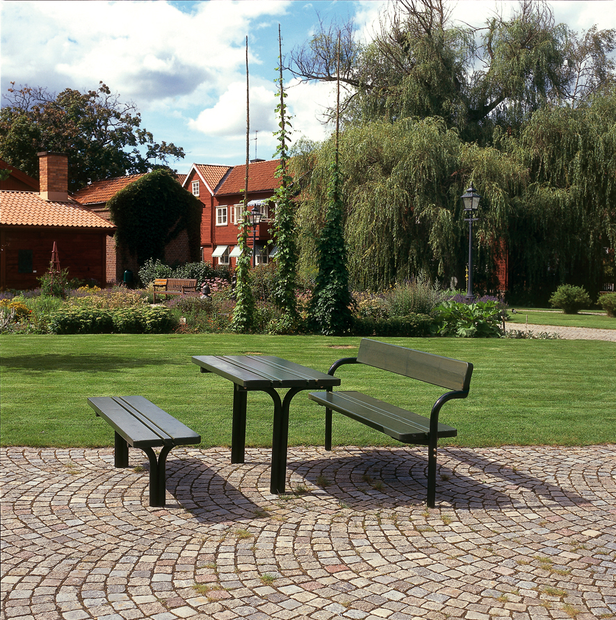 Table publique Rörkröken réf 8037006 - Hags - Brun/noir - Scellement béton_1