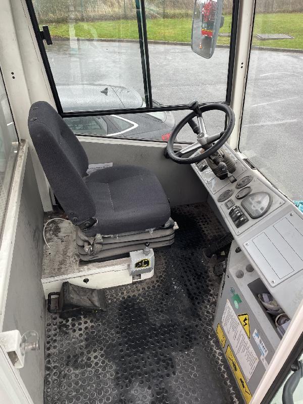 Tracteur et remorque - Tracteur MAFI T230 - 2018 et 2020 - Volvo Diesel - ZF Automatique_1