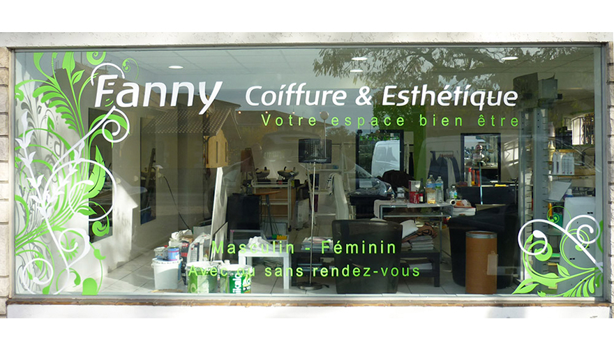 Décoration permanente de vitrine - Identité visuelle unique avec PANO Nice ouest_1