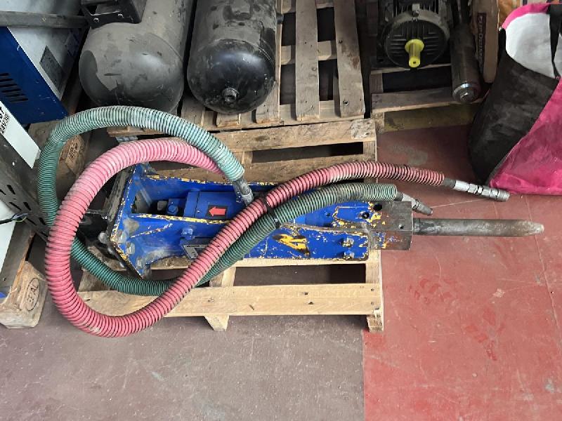 ARDEN AB0082 BRH Brise roche hydraulique - 1 à 3T_1