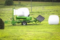 1506 - enrubanneuse agricole - zagroda sp. Z o.O. Sp.K - poids 1250 kg_1