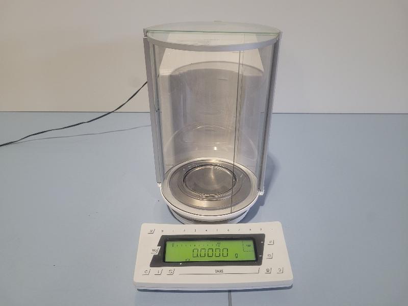 Balance de précision Sartorius MC 410S 410g / 0,1mg_1