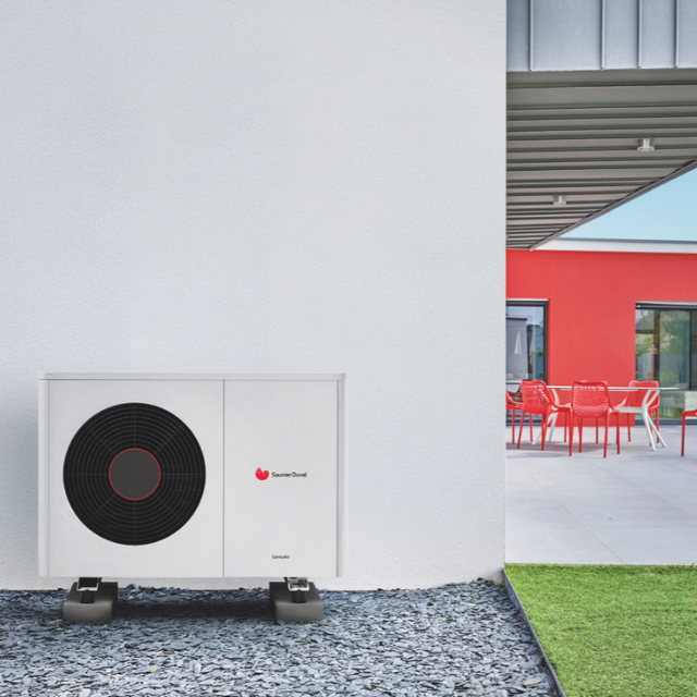 Ensemble Pompe à chaleur Air / Eau Monobloc GeniaAir Max 4 Monophasé et GeniaSet Max + MiPro Sense radio - Saunier Duval - SAUAIRMAX4CSM_1