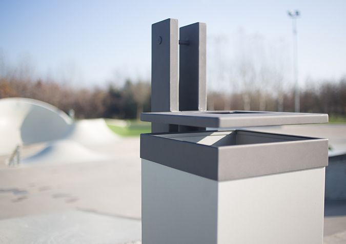 Lame - poubelle publique - bottega7 - 60 litres_1