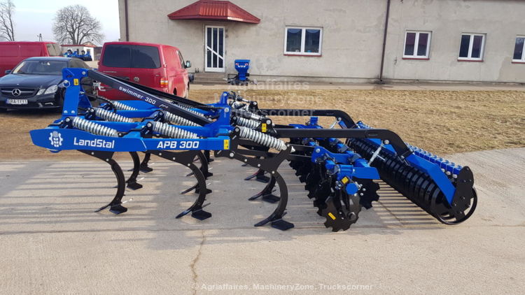 Déchaumeur à dents Landstal LST APB 300 - attelage porté arrière, largeur 3m, rouleaux et sécurité non-stop_1