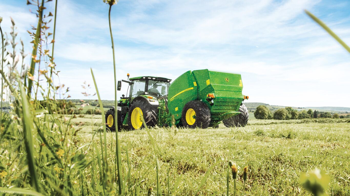 F441M - Presse à balles rondes John Deere - diamètre 1,25 à 1,35 m - MultiCrop et Silage Special_1