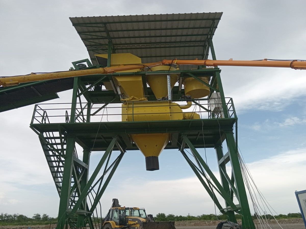 Centrale à béton fixe 90 m³ - Mélangeur 2250L - Trémie 3x15=45 m³ - Garantie 3 ans_1