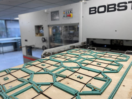 CO Productions - Spécialiste en façonnage papier et carton depuis 30 ans_1