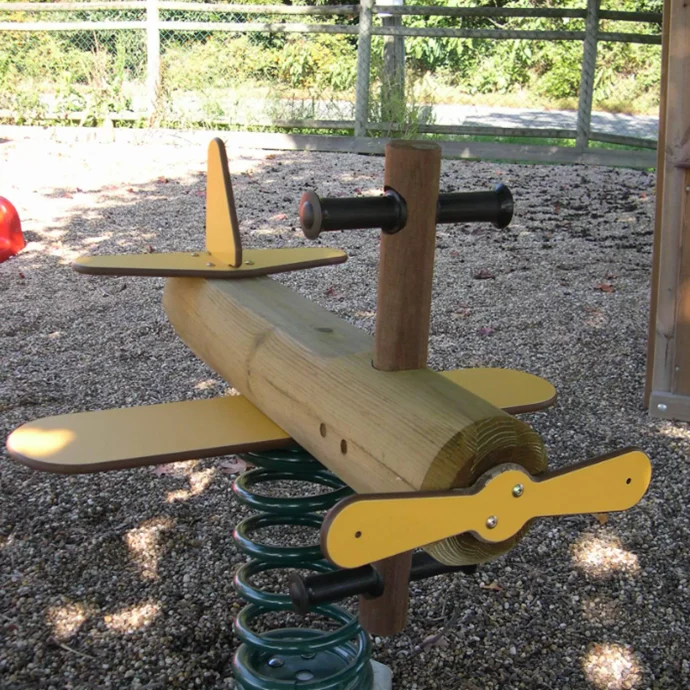 Avion Bois sur ressort_1