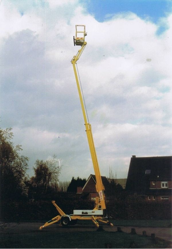 Nacelle tractable télescopique 180NWT - Thomas - Hauteur de travail 18 m - Capacité de levage 250 kg - Double bras avec JIB pivotant 130°_1