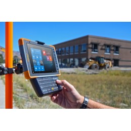 Tablette de terrain dôté d'un grand écran tactile couleur ultra lumineux 7