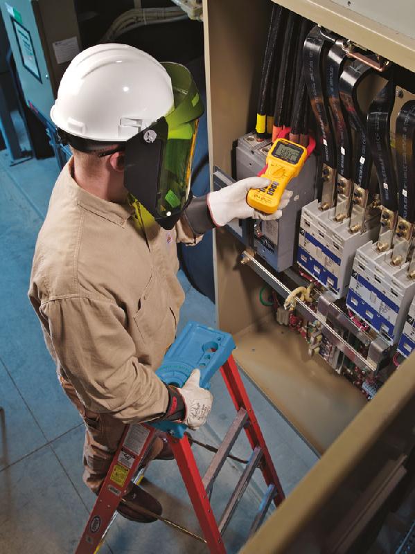 FL355 - Pince multimètre TRMS AC/DC 2 000 A - Mesures de tension, résistance et courant de démarrage_1