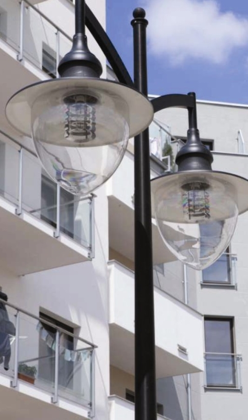 Mât d'éclairage public en aluminium - hauteur 4 à 5 m - diamètre base 120 mm - crosses soudées_1