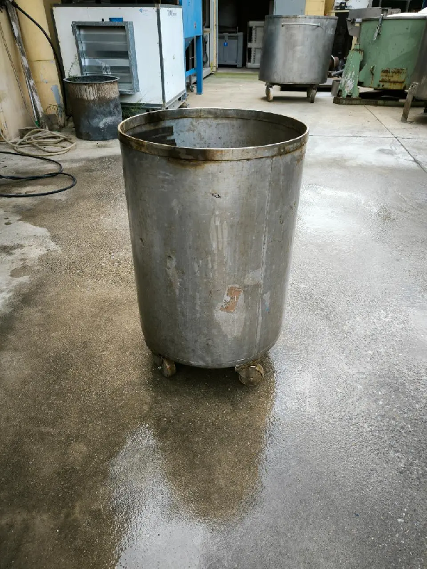 Cuve en acier inoxydable de 220 litres avec roues - référence : c13418_1