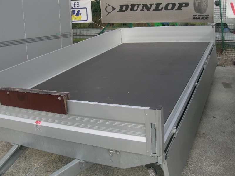 Remorque plateau Humbaur HT 204118 / HT 254118 - 2 essieux, ridelles alu, roues dessous_1
