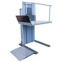 Élévateur mobile pour scènes et estrades