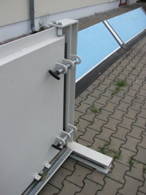 Portail / portillon anti-inondation coulissant - flo-gate jpc_1