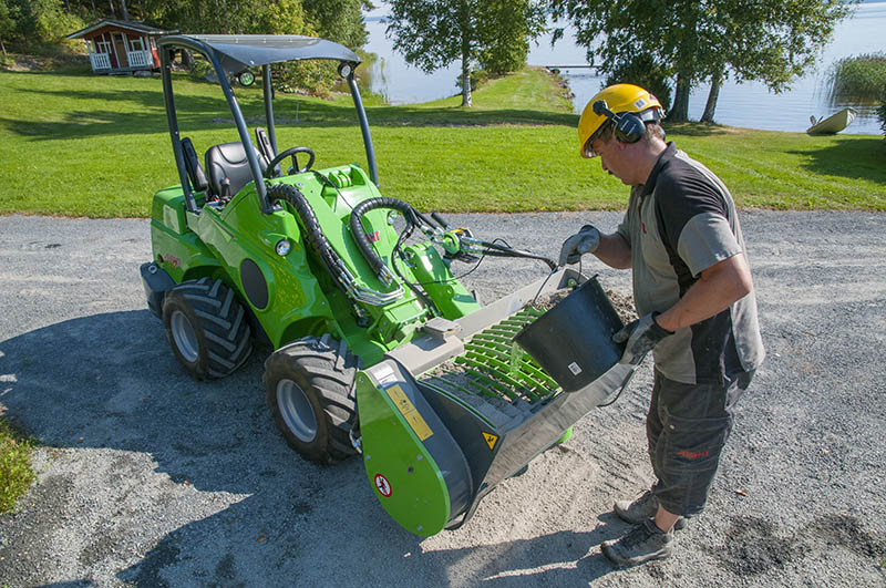 Creusement & bâtiment  godet malaxeur à béton référence a36473 -  avant tecno_1