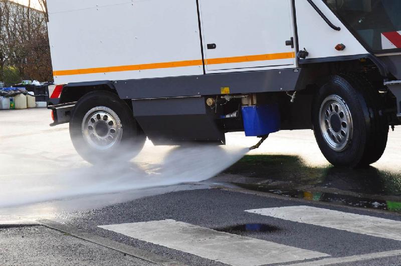 Laveuse grande capacité L 6000 DULEVO - eau froide - lavage - 6000 litres - rampe de lavage 2,20m à 3,20m - pression jusqu'à 100 bars_1