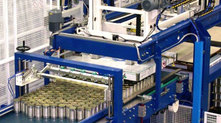 AP FC 60 Universal - Palettiseur automatique à palette mobile pour boîtes pleines - Clevertech France_1