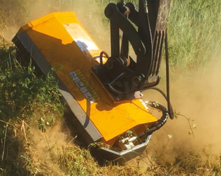 Broyeur FEMAC t5 105 pour réduction de matières végétales